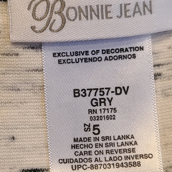 Bonnie Jean dress in a little girls size 5. Gray with dark gray piping. NWOT - Picture 2 of 6